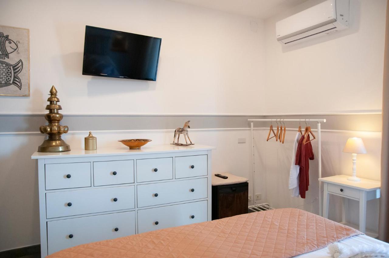 Attico Rooms Giardini Naxos Luaran gambar