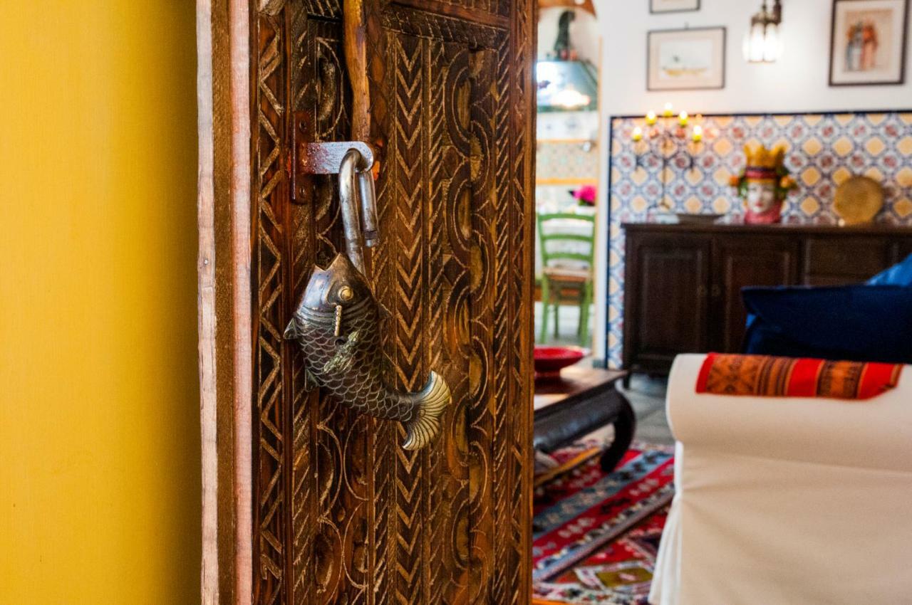 Attico Rooms Giardini Naxos Luaran gambar
